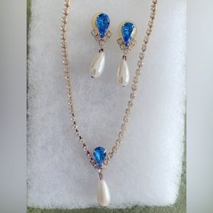 Necklace & Earring set
